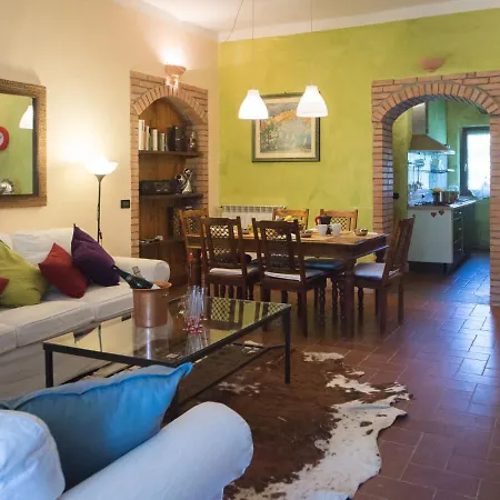 Casa Domenico 2 By Interhome モンテフィアスコーネ